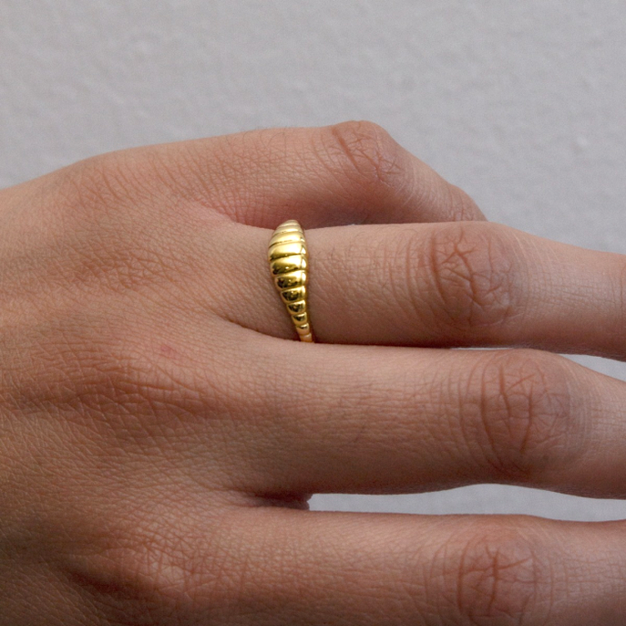 Mini Croissant Signet Ring