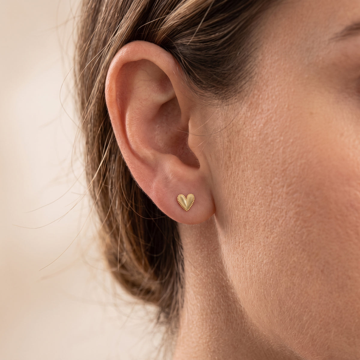14K Yellow Gold Beaded Heart Stud