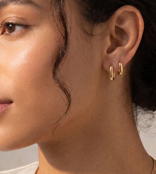 10k Yellow Gold Rounded Square Huggies